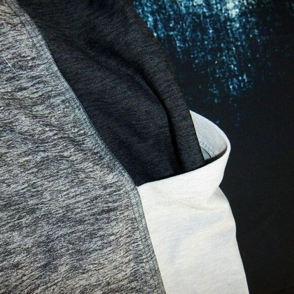 Victoria Secrets Pink Ultimate gray/wh leggings - Picture 6 of 6